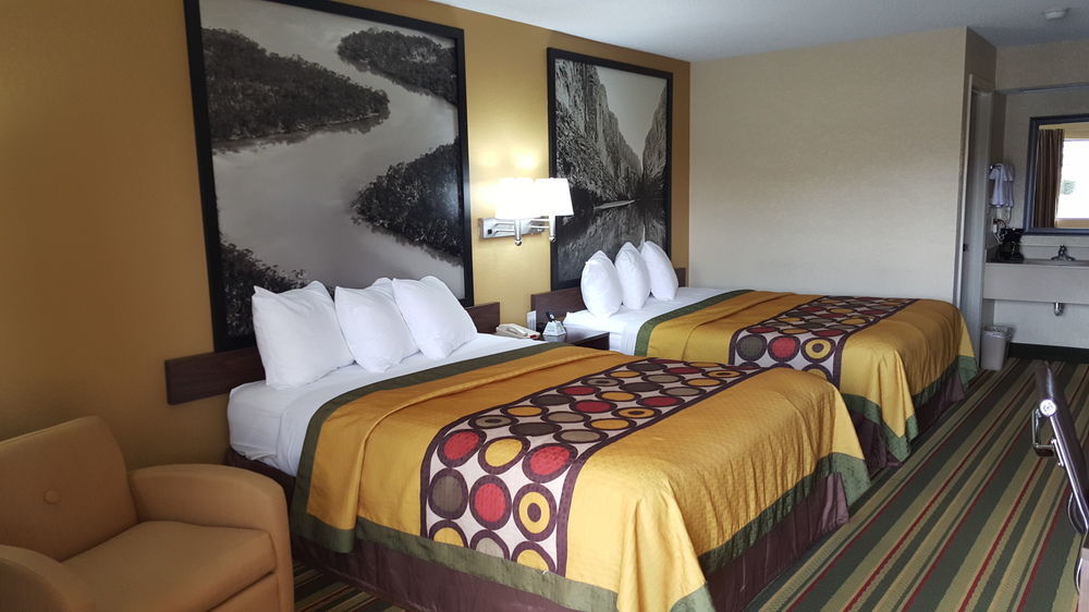 Super 8 By Wyndham Byron/South Macon Hotell Eksteriør bilde